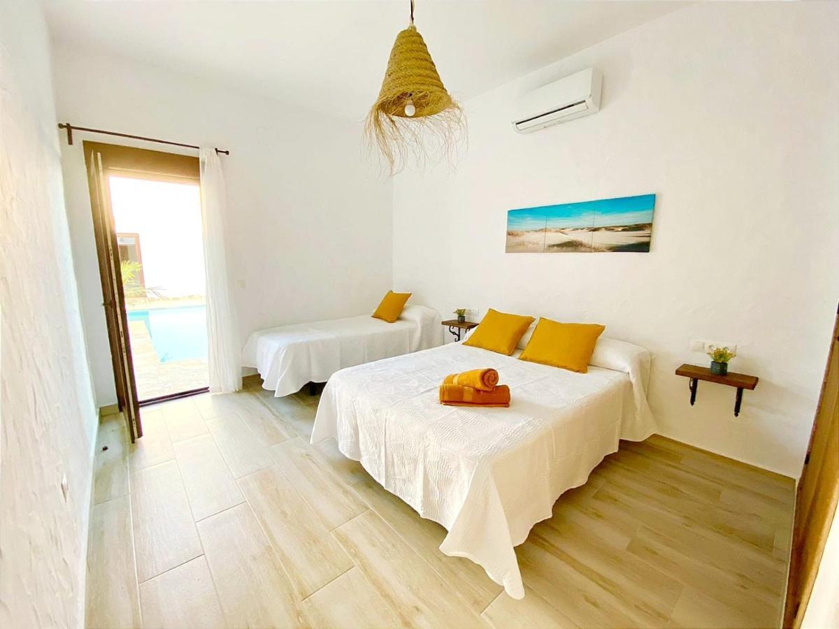 Galdana Villa Chiclana de la Frontera Bagian luar foto